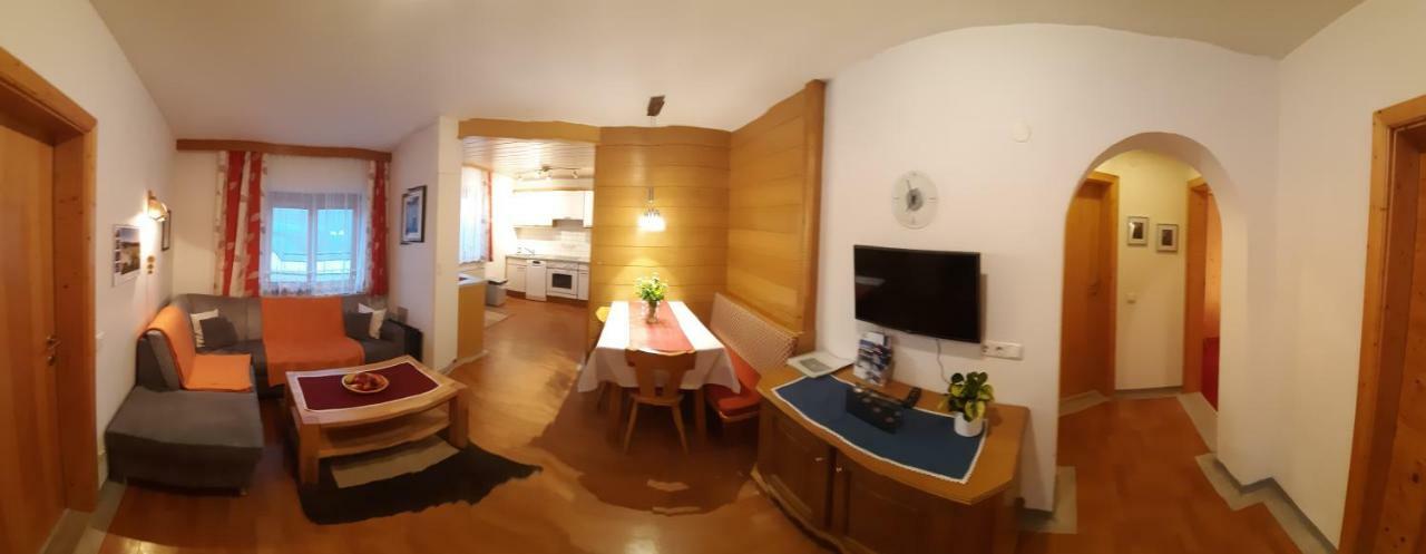 Ferienwohnung Christina Gundolf Wenns Exterior photo